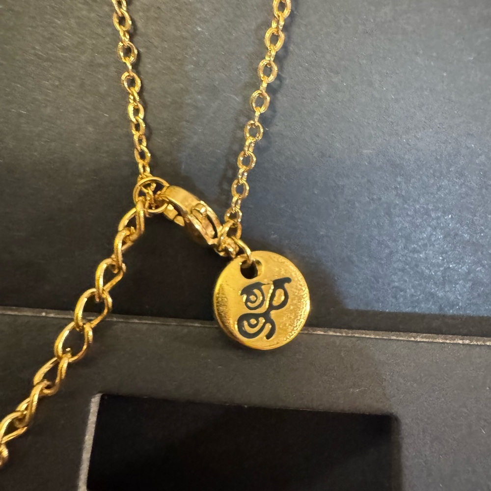 Plunder Gold Disc Graduation Pendant Necklace - Women Jewelry - Picture 3 of 10